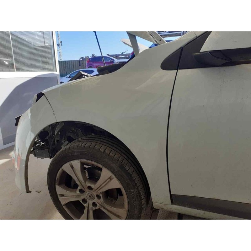 Recambio de aleta delantera izquierda para renault megane iii coupe dynamique referencia OEM IAM - Blanco 3