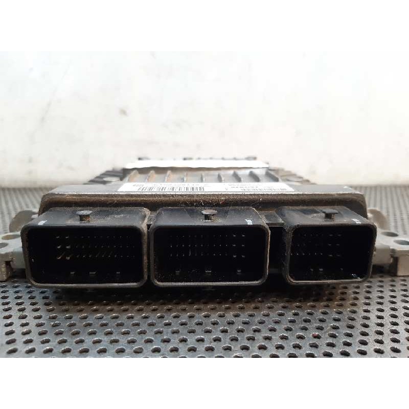 Recambio de centralita motor uce para renault scenic ii dynamique referencia OEM IAM 8200804775 S122326113A 4