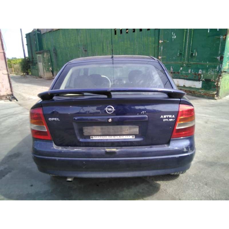 opel astra g berlina del año 1999