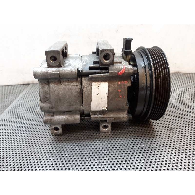 Recambio de compresor aire acondicionado para ford fiesta berlina 1.25 16v cat referencia OEM IAM  45560 3