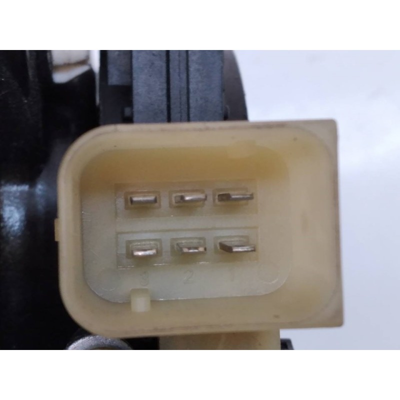 Recambio de elevalunas trasero derecho para mercedes-benz clase c (w203) berlina 2.2 cdi cat referencia OEM IAM A2038203042 - Azul 3