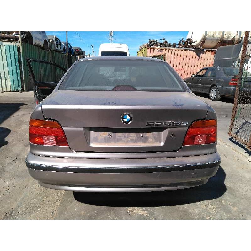 bmw serie 5 berlina (e39) del año 1998