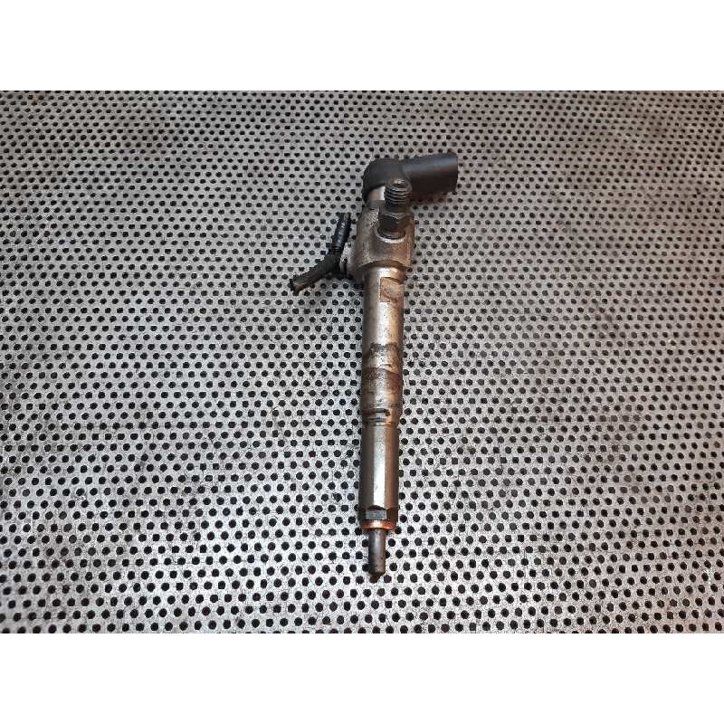 Recambio de inyector para renault megane ii coupe/cabrio confort authentique referencia OEM IAM H8200294788 8200380253 