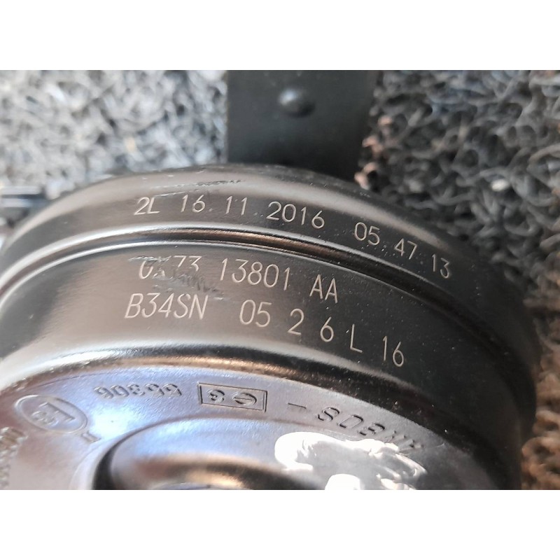 Recambio de claxon para jaguar xe prestige referencia OEM IAM GX7313801AA - Azul 3