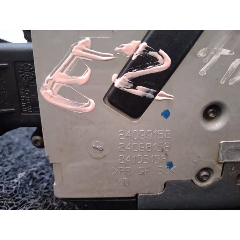 Recambio de cerradura puerta trasera derecha para citroën c4 grand picasso exclusive referencia OEM IAM 24099158 3