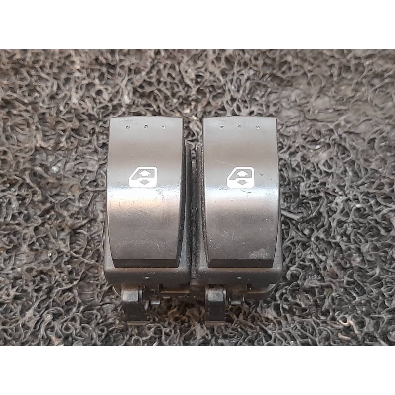Recambio de mando elevalunas delantero izquierdo para renault vel satis (bj0) expression referencia OEM IAM   