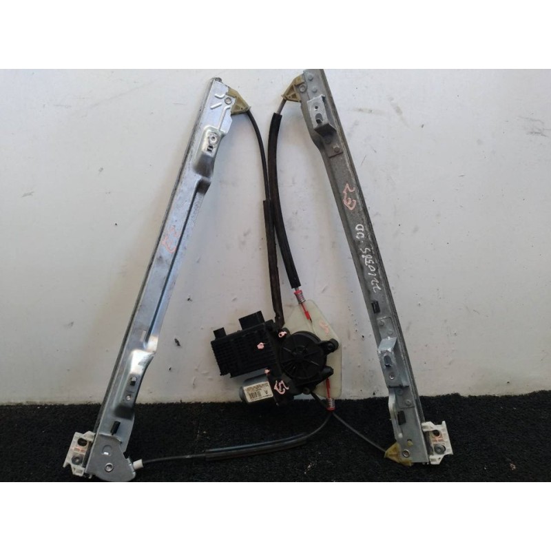 Recambio de elevalunas delantero derecho para citroën c4 grand picasso exclusive referencia OEM IAM 9682495780  