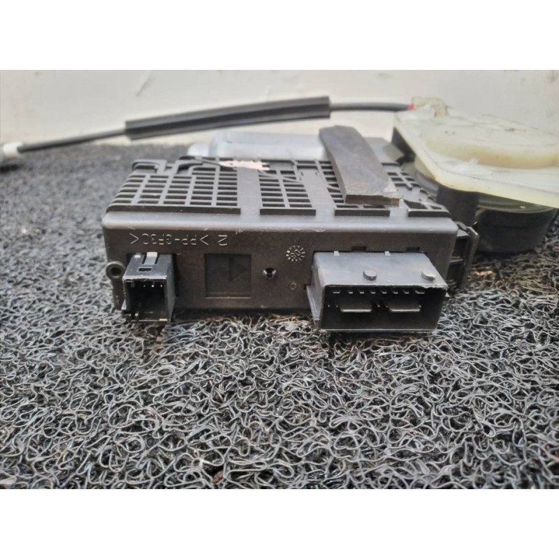 Recambio de elevalunas delantero derecho para citroën c4 grand picasso exclusive referencia OEM IAM 9682495780 3