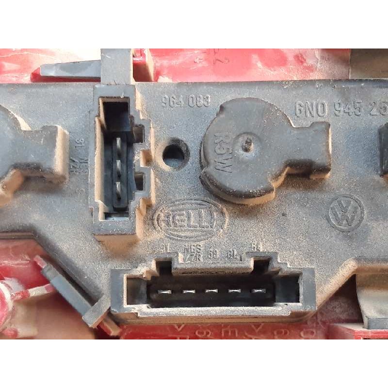 Recambio de piloto trasero izquierdo para volkswagen polo berlina (6n2) trendline referencia OEM IAM - Negro 3