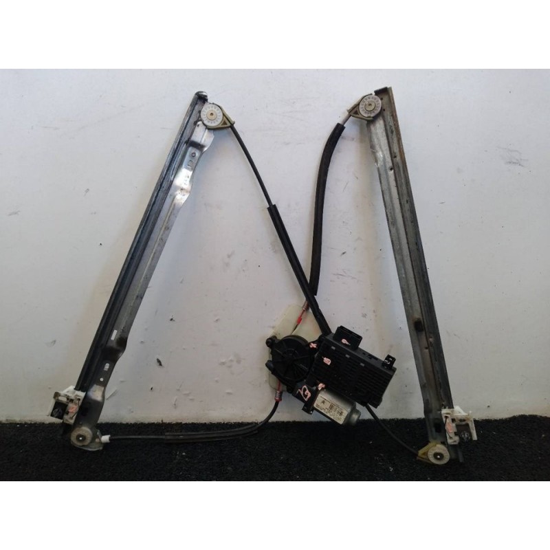 Recambio de elevalunas delantero izquierdo para citroën c4 grand picasso exclusive referencia OEM IAM 9682495880 2