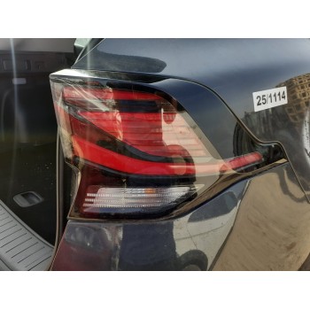 PILOTO TRASERO DERECHO 92402R2000 