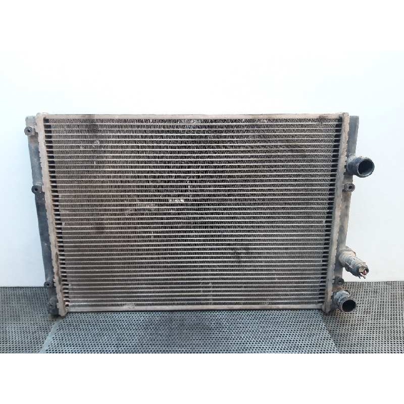 Recambio de radiador agua para volkswagen polo berlina (6n2) trendline referencia OEM IAM 6N0121253AC  