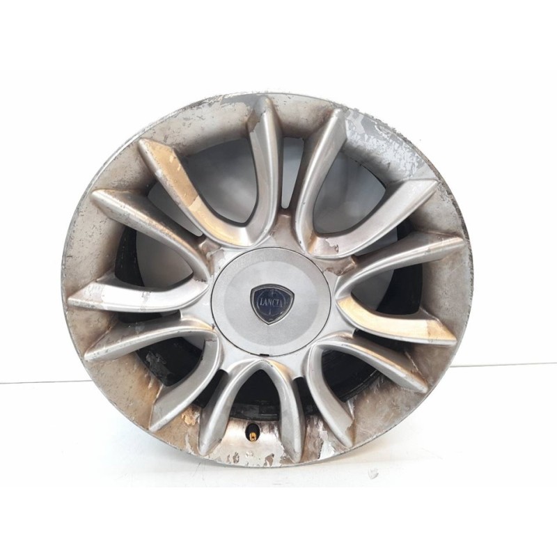 Recambio de llanta para lancia delta (181) argento referencia OEM IAM 70JX16H2 - Blanco 3