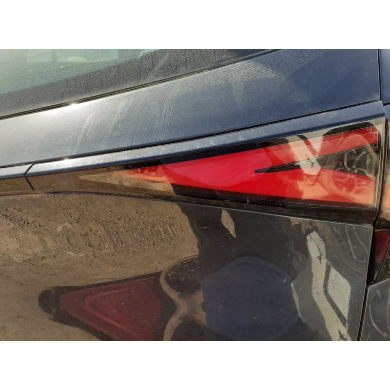 Recambio de piloto trasero derecho interior para kia sportage v (nq5) 1.6 t-gdi referencia OEM IAM - Gris 3
