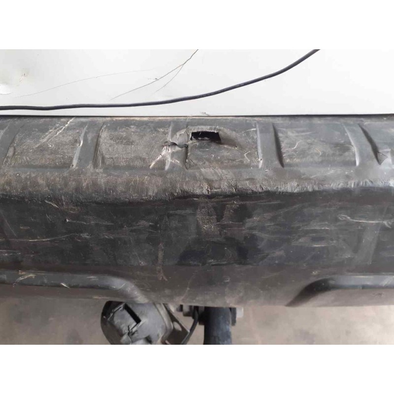 Recambio de paragolpes trasero para dacia dokker essential referencia OEM IAM 4
