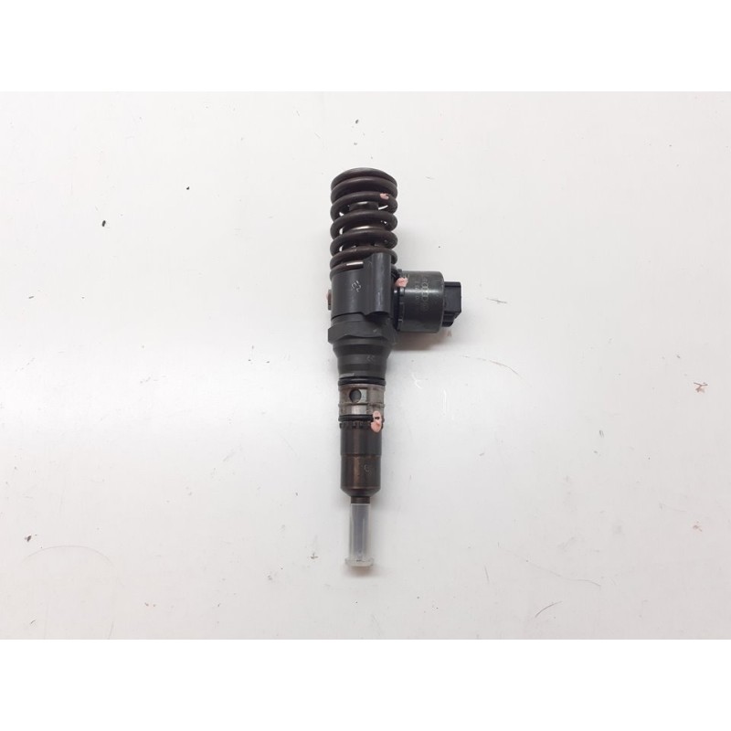 Recambio de inyector para audi a3 (8p) 2.0 tdi attraction referencia OEM IAM 03G130073B  BOSCH