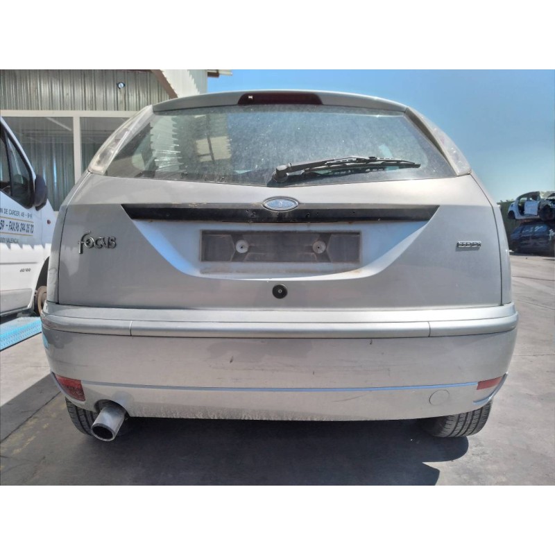 ford focus berlina (cak) del año 2003