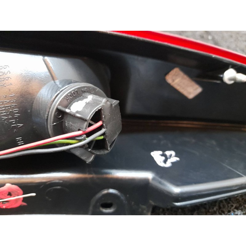 Recambio de piloto trasero derecho para ford fiesta (cbk) newport referencia OEM IAM - Negro 3