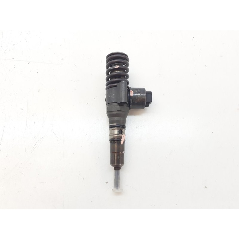 Recambio de inyector para audi a3 (8p) 2.0 tdi attraction referencia OEM IAM 03G130073B  BOSCH
