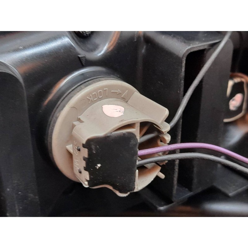 Recambio de piloto trasero derecho para ford fiesta (cbk) newport referencia OEM IAM - Negro 5