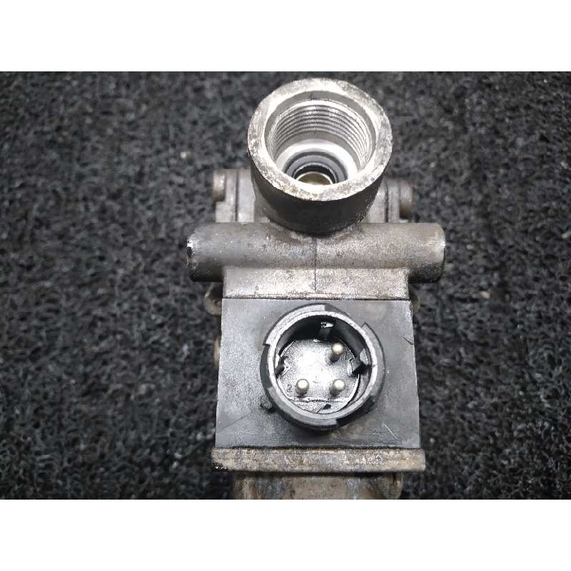 Recambio de repartidor de freno para mercedes-benz atego 4.2d referencia OEM IAM 9841603619 - Blanco 3