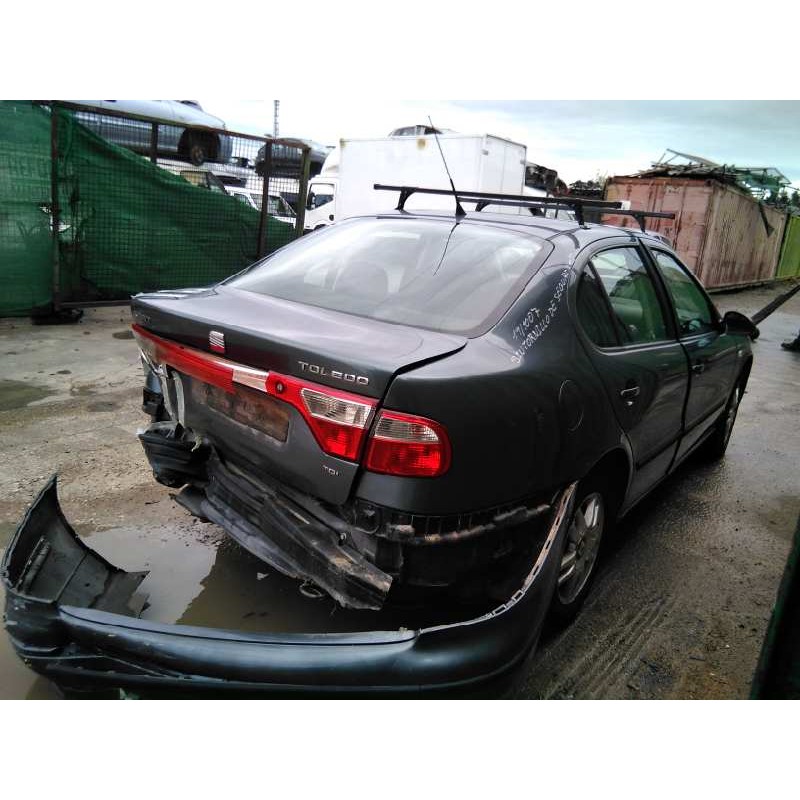 seat toledo (1m2) del año 2003