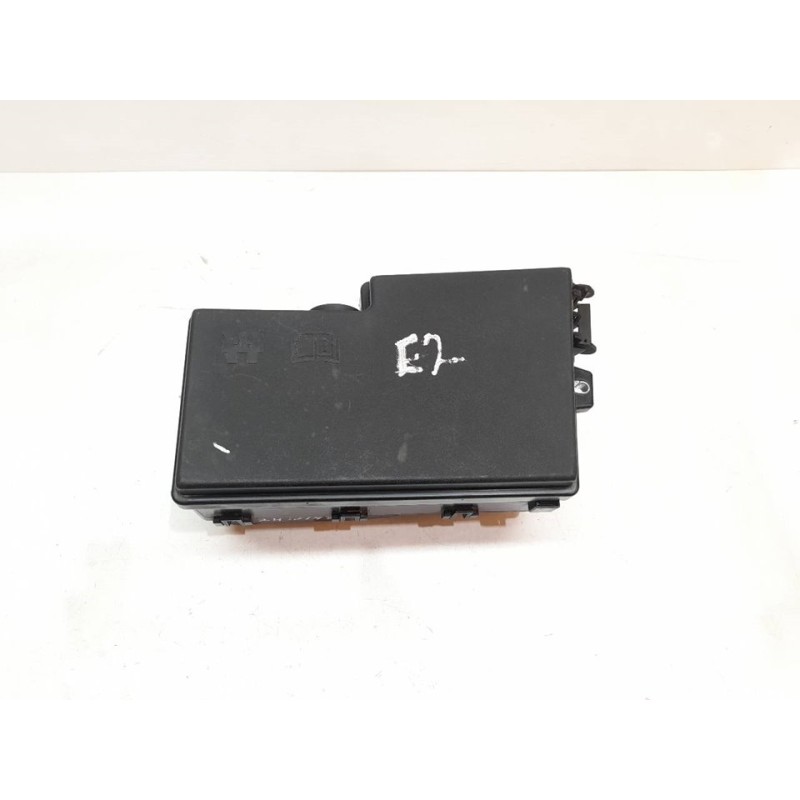 Recambio de caja reles / fusibles para ford focus turn. (cb8) trend referencia OEM IAM BV6T14K733BAF CG58633 - Negro 2