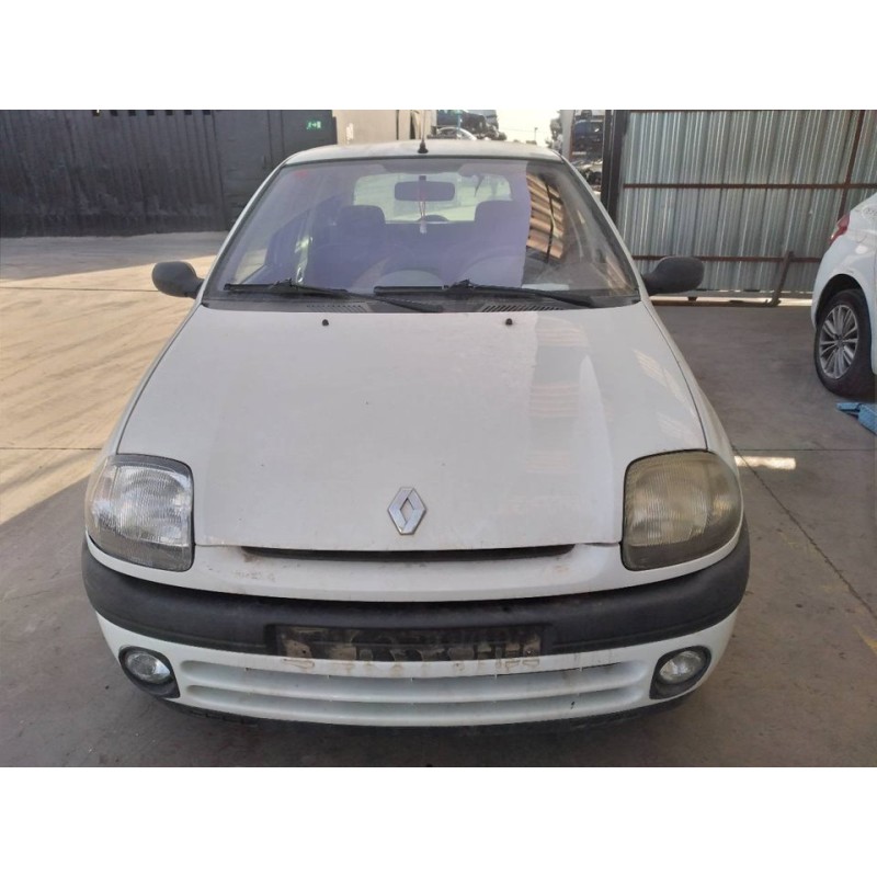renault clio ii fase i (b/cbo) del año 2000