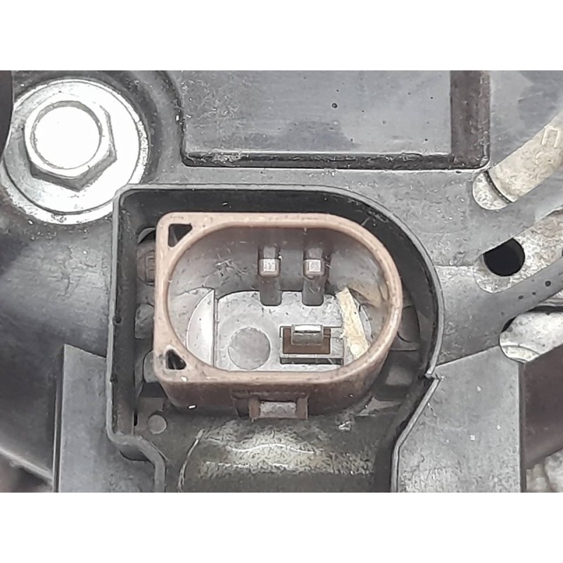 Recambio de alternador para ford focus st-line referencia OEM IAM JX6T10300FA Q9K3B FOMOCO 4