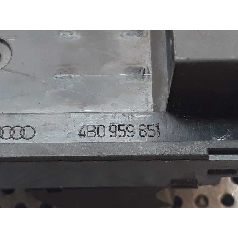 Recambio de mando elevalunas delantero izquierdo para audi a3 (8l) 1.9 tdi ambiente referencia OEM IAM 4B0959851 - Rojo 2