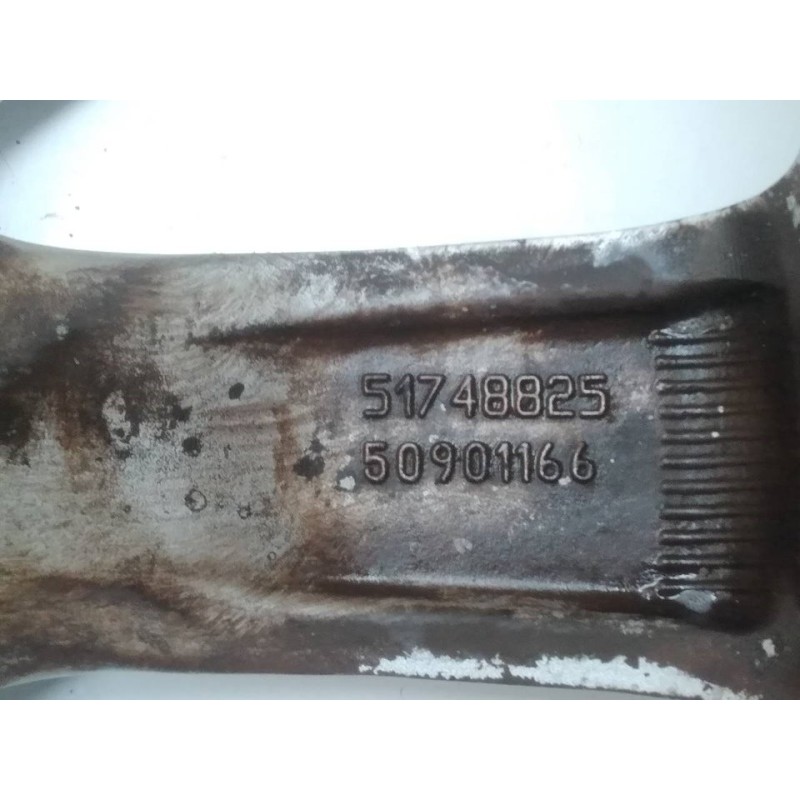 Recambio de llanta para lancia musa (184) 1.4 16v oro referencia OEM IAM 51748825 50901166 3