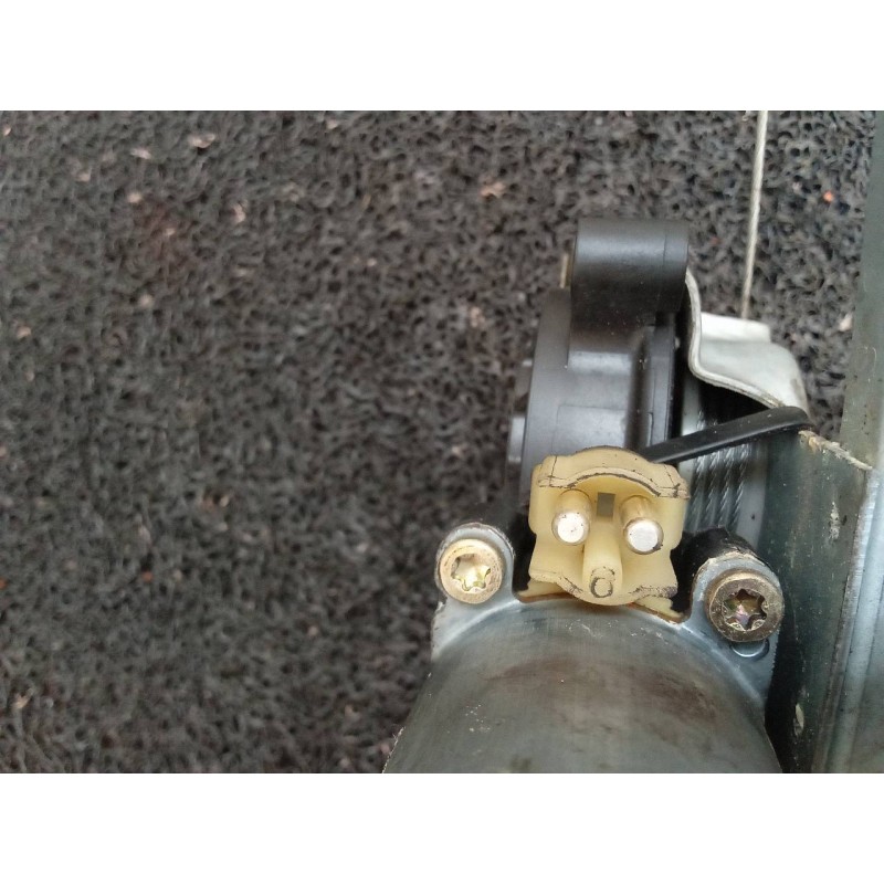 Recambio de elevalunas trasero izquierdo para mercedes-benz clase e (w210) berlina diesel 290 turbodiesel (210.017) referencia O 8
