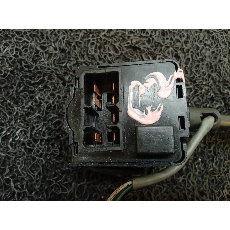 Recambio de mando luces para chevrolet matiz se referencia OEM IAM 96540683 5203211000 - Rojo 5
