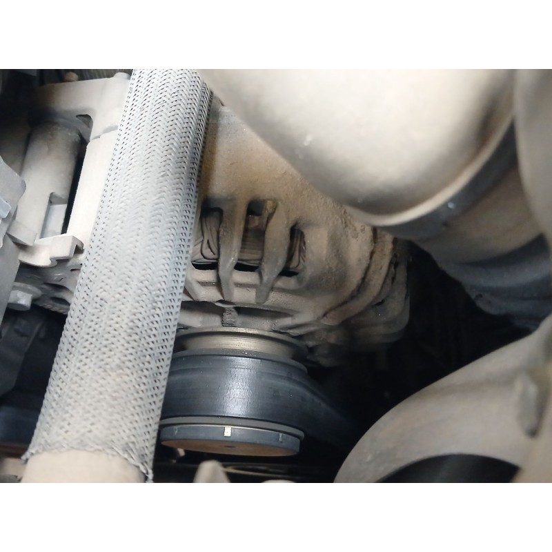 Recambio de alternador para renault megane iii hatchback (bz0/1_, b3_) 1.5 dci referencia OEM IAM   