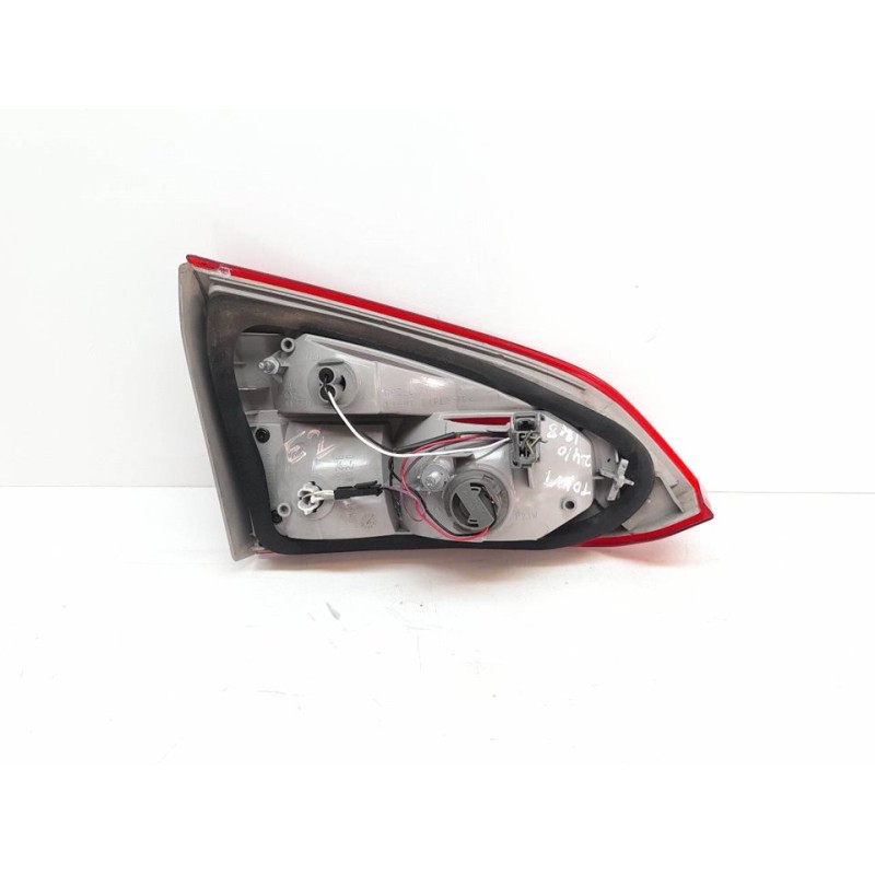 Recambio de piloto trasero derecho interior para ford focus turn. (cb8) trend referencia OEM IAM BM5113A602DC - Negro 3
