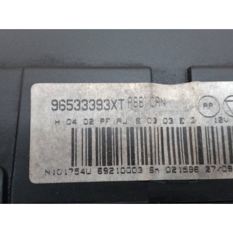 Recambio de mando climatizador para citroën c3 1.4 hdi referencia OEM IAM 96533393XT 3