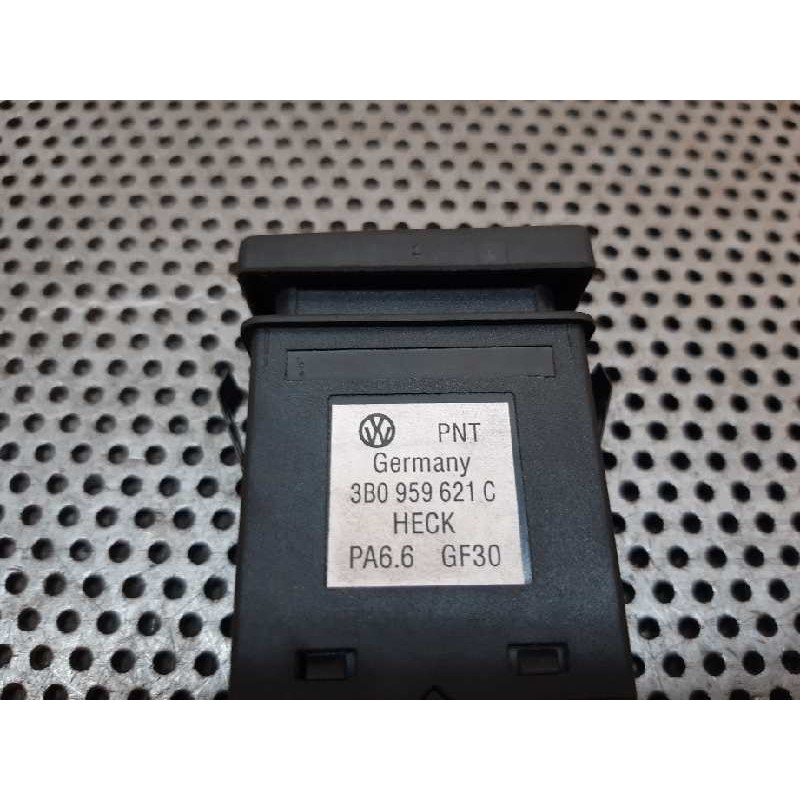 Recambio de mando multifuncion para volkswagen passat variant (3b6) comfortline referencia OEM IAM 3B0959621C 2