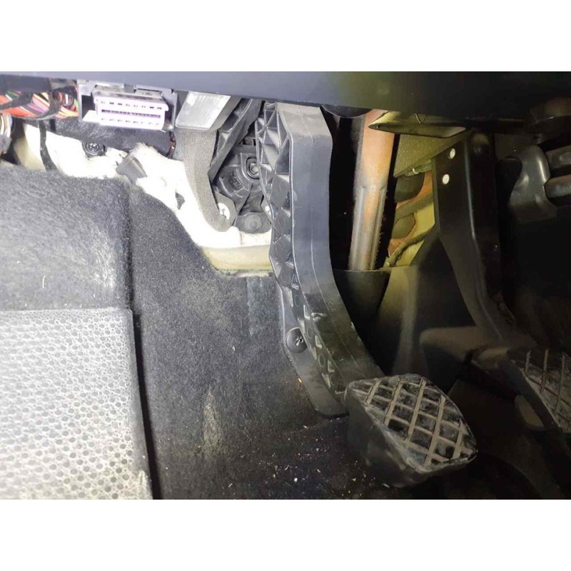 Recambio de pedal embrague para volkswagen tiguan (5n1) advance referencia OEM IAM   