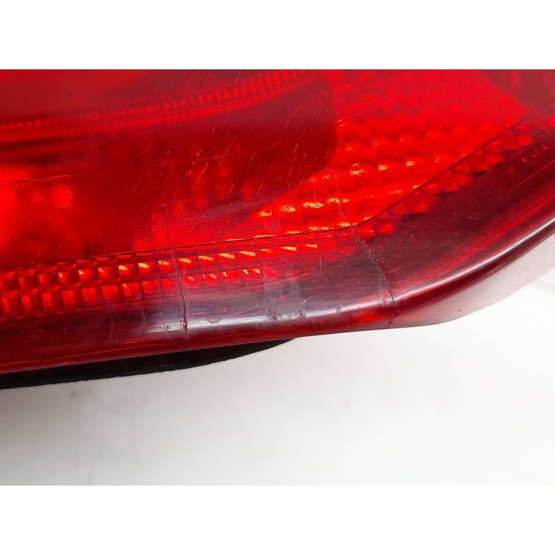 Recambio de piloto trasero izquierdo interior para ford focus turn. (cb8) trend referencia OEM IAM BM5113A603DC - Negro 4