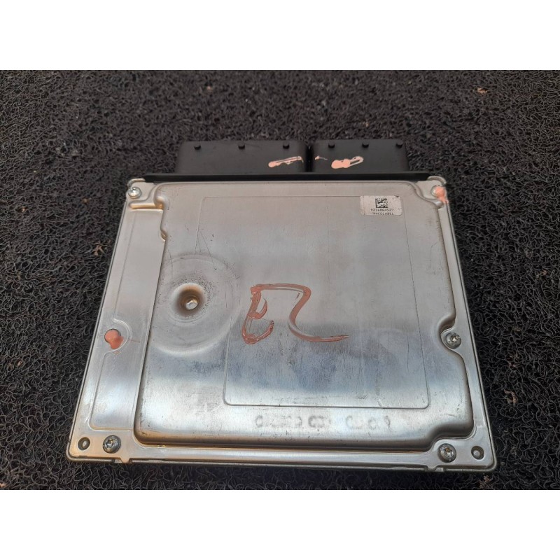 Recambio de centralita motor uce para bmw serie 3 berlina (e90) 320d referencia OEM IAM 0281016067 8506374 BOSCH 2