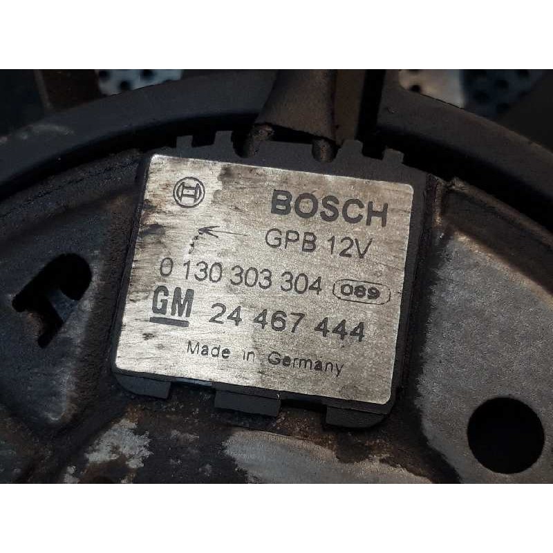 Recambio de electroventilador para opel zafira b cosmo referencia OEM IAM 0130303304 24467444 BOSCH - Azul 4