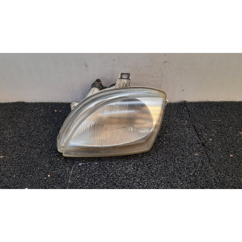 Recambio de faro izquierdo para fiat seicento (187) active referencia OEM IAM 46769167  CARELLO