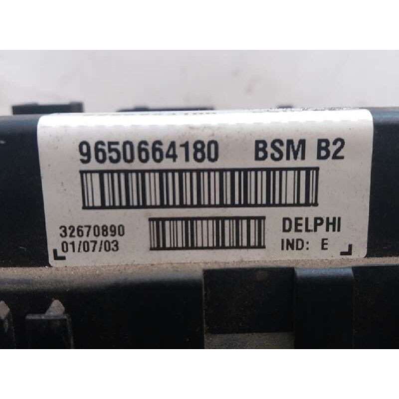 Recambio de caja reles / fusibles para peugeot 307 (s1) xr referencia OEM IAM 9650664180 - Azul 2