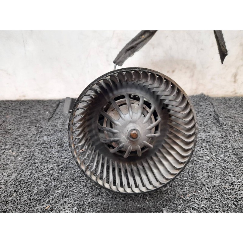 Recambio de motor calefaccion para dacia logan laureate referencia OEM IAM GMVMGAX90 3