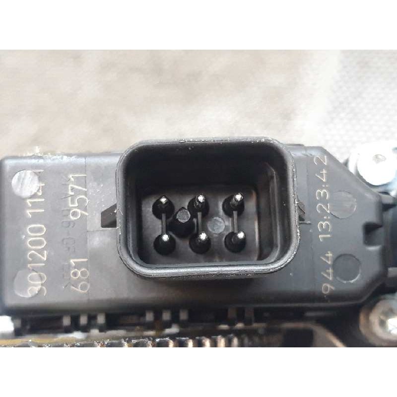 Recambio de elevalunas delantero izquierdo para opel zafira b cosmo referencia OEM IAM - Azul 3