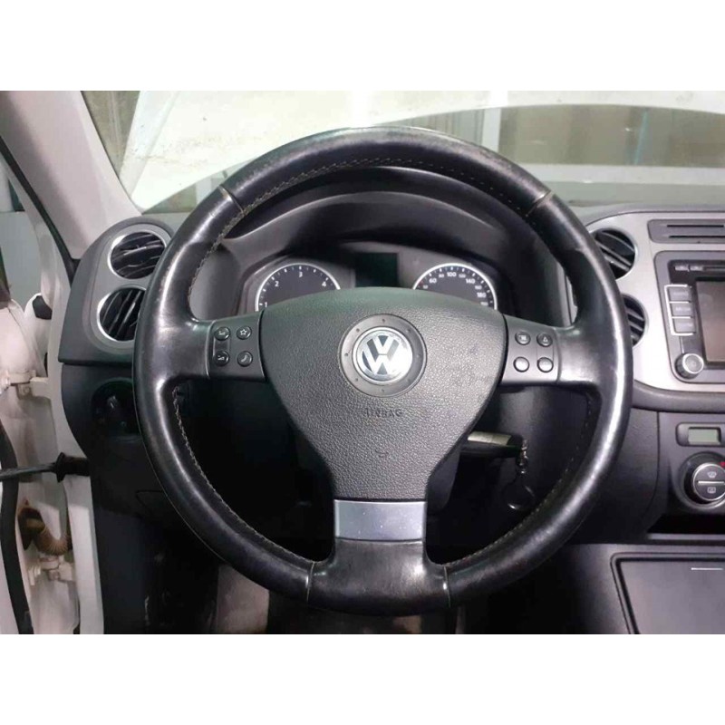 Recambio de volante para volkswagen tiguan (5n1) advance referencia OEM IAM   