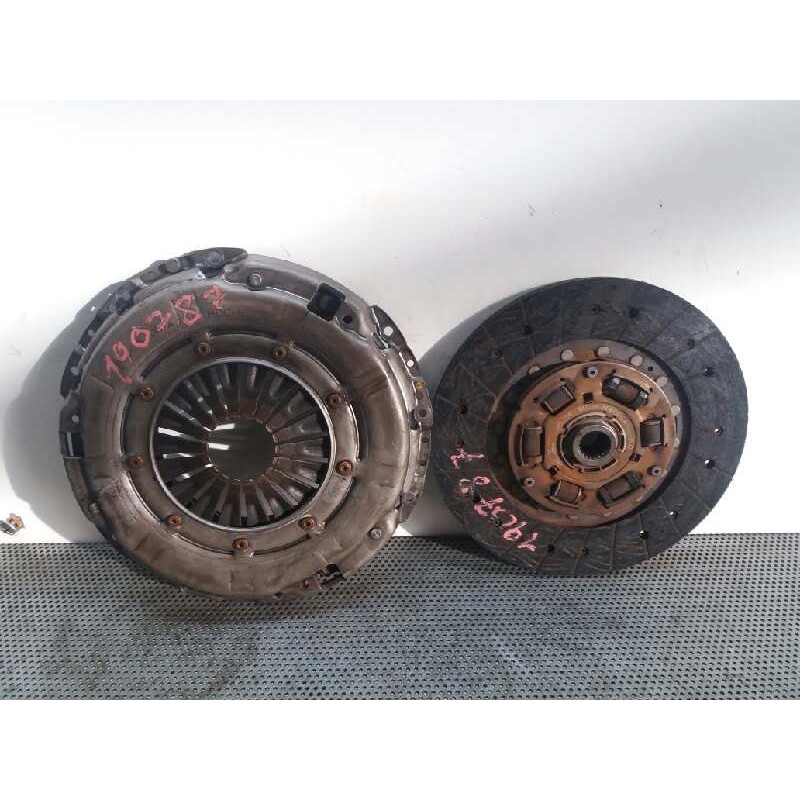 Recambio de kit embrague para hyundai matrix (fc) 1.5 crdi 16v gls referencia OEM IAM HD116  