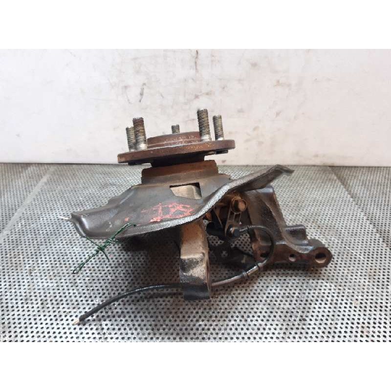 Recambio de mangueta delantera izquierda para mazda 626 berlina (gf) 2.0 turbodiesel cat referencia OEM IAM  46421 3