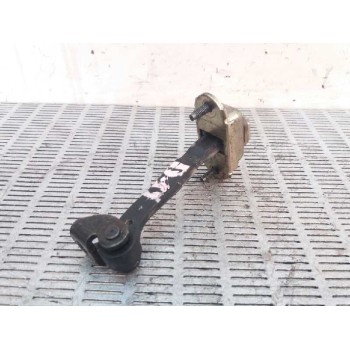 RETENEDOR PUERTA DELANTERA DERECHA 