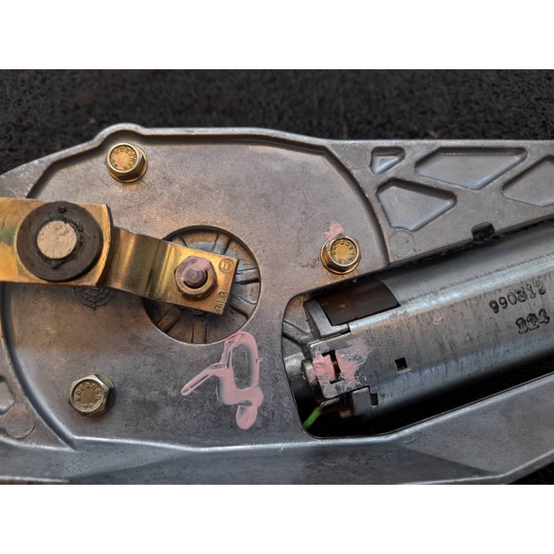 Recambio de motor limpia trasero para volvo v70 familiar black edition referencia OEM IAM 0390201409 BOSCH 2